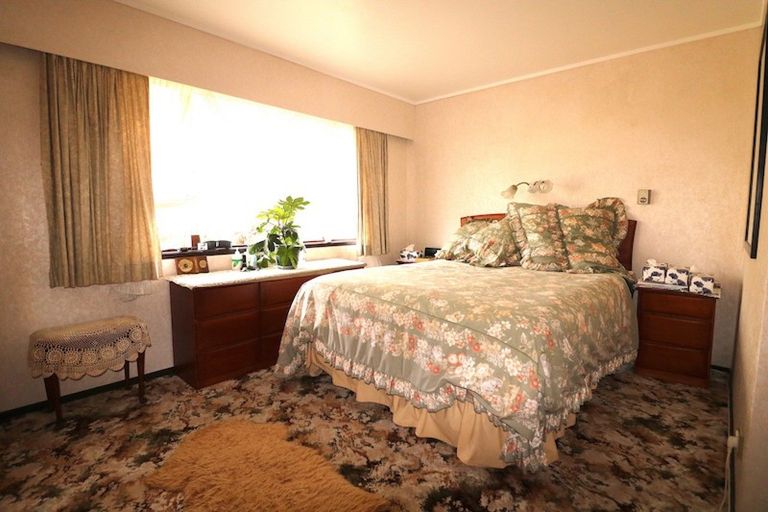 Photo of property in 28 Fairburn Road, Kaitaia, 0482