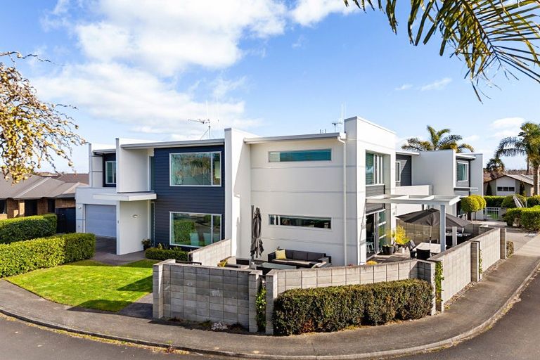 Photo of property in 4 The Palms, Rototuna, Hamilton, 3210