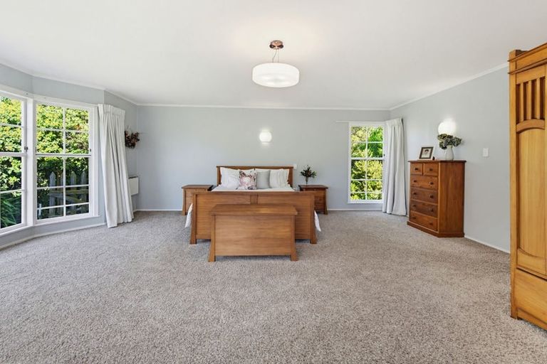 Photo of property in 36 Longview Road, Poraiti, Napier, 4182