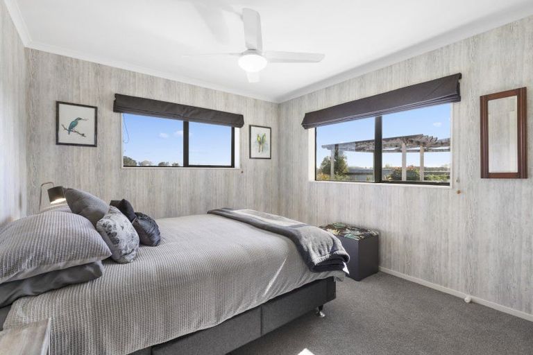 Photo of property in 63 Waipipi Wharf Road, Pollok, Waiuku, 2683