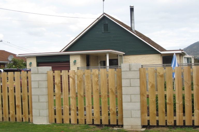 Photo of property in 15 Glen Place, Mosgiel, 9024