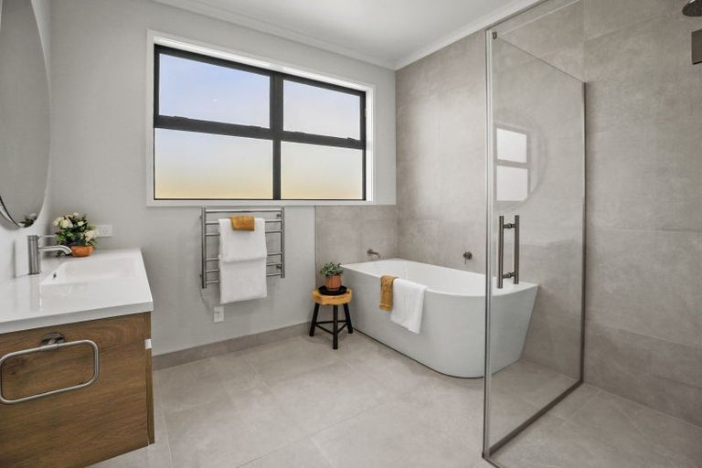 Photo of property in 52 Moorfield Road, Te Kauwhata, 3782