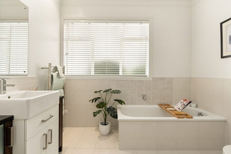 Photo of property in 75 Fifth Avenue, Tauranga, 3110