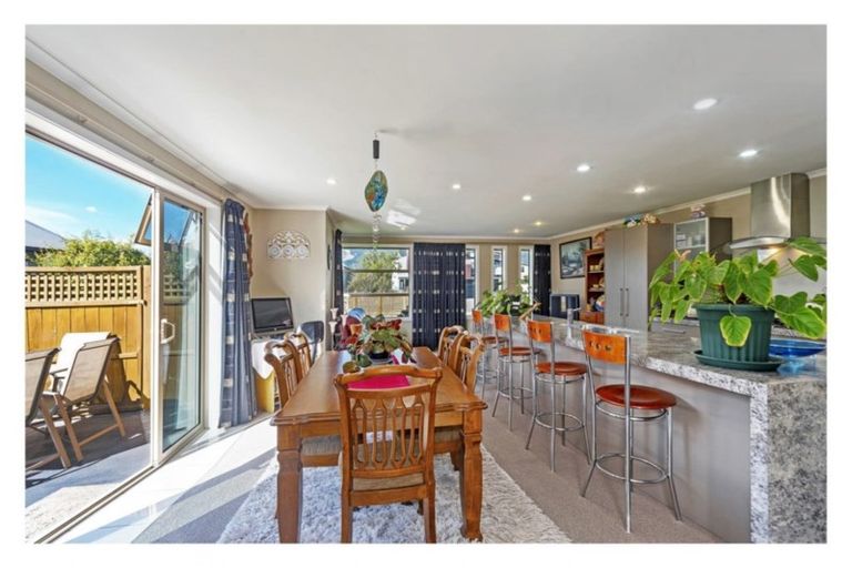 Photo of property in 14 Curtis Street, Stoke, Nelson, 7011