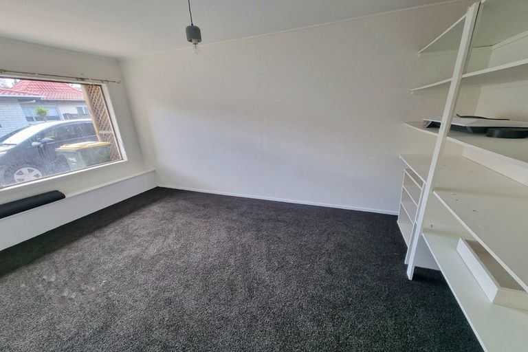 Photo of property in 6 Keldale Place, Forrest Hill, Auckland, 0620