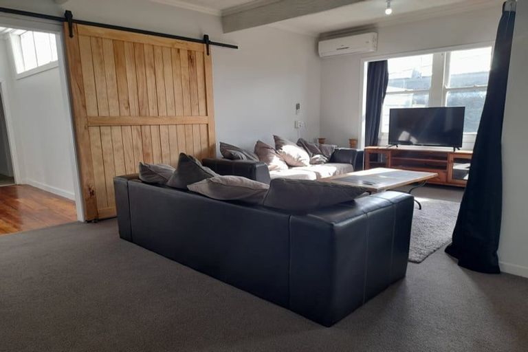 Photo of property in 276 Fox Street, Hamilton East, Hamilton, 3216