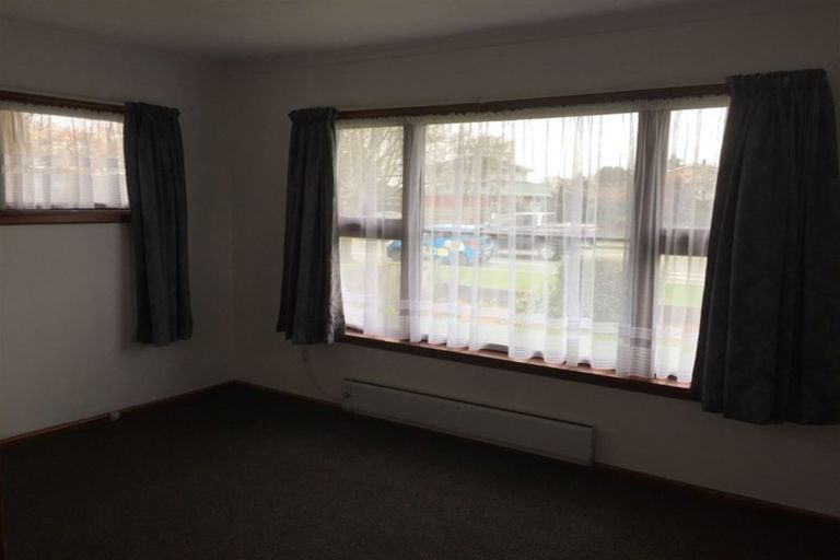 Photo of property in 188 Springs Road, Hornby, Christchurch, 8042