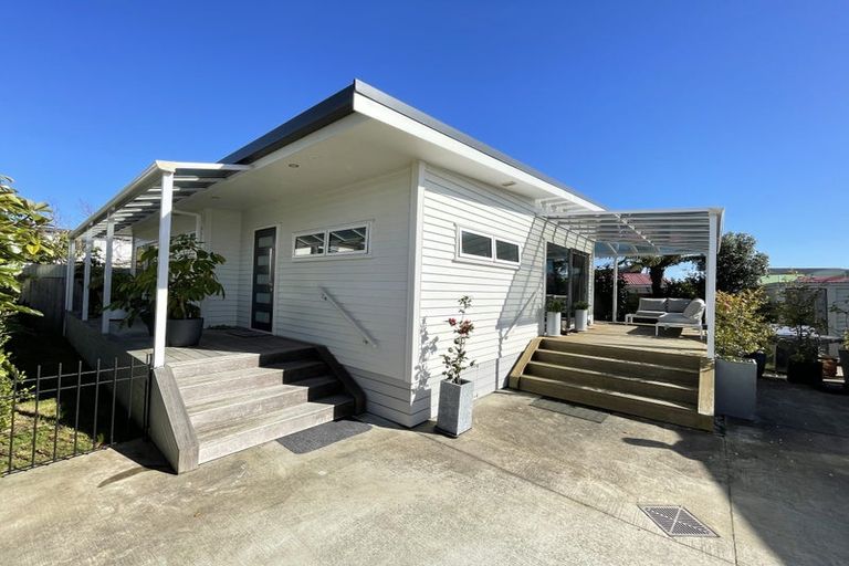Photo of property in 57 Hokianga Street, Mangere East, Auckland, 2024