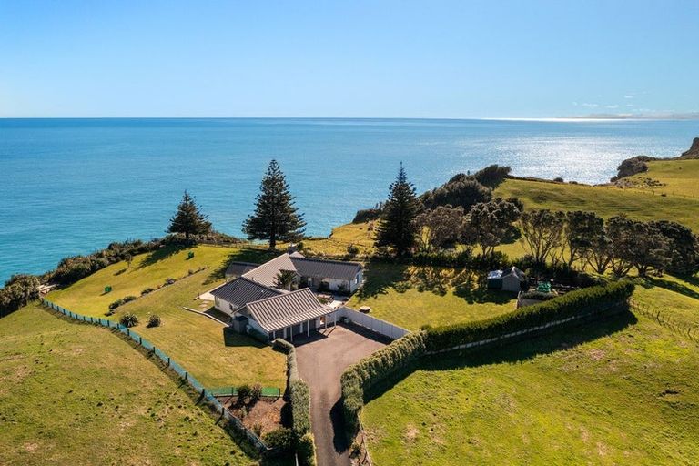 Photo of property in 379c Pukearuhe Road, Waiiti, Urenui, 4377