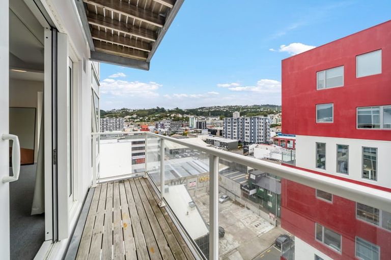 Photo of property in The Peak Apartments, 1002/170 Taranaki Street, Te Aro, Wellington, 6011
