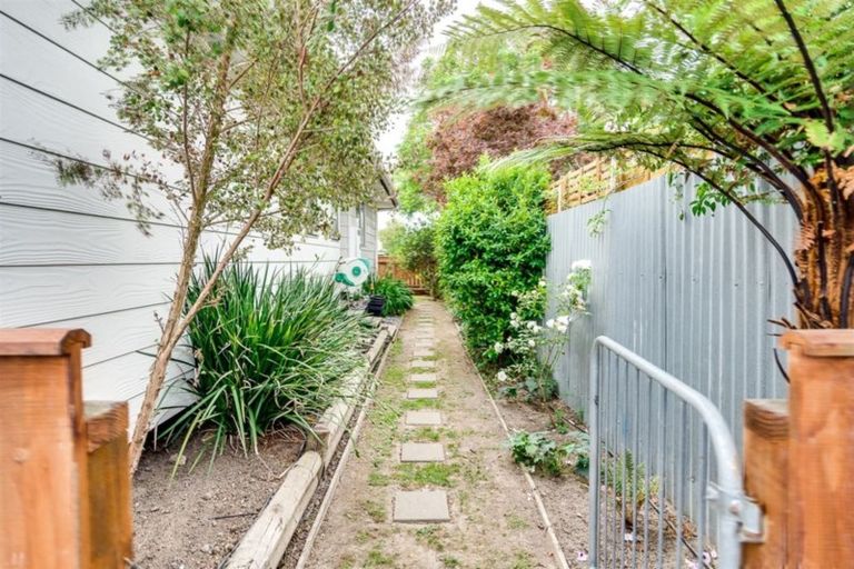 Photo of property in 4 Otatara Road, Taradale, Napier, 4112