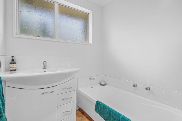 Photo of property in 20 Parkhouse Drive, Rangiora, 7400