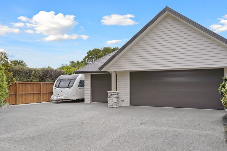 Photo of property in 97d Englefield Road, Northwood, Christchurch, 8051