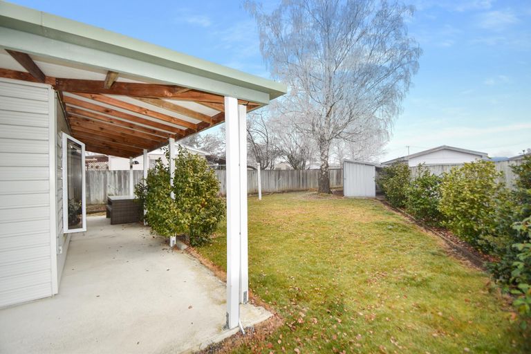 Photo of property in 35 Tekapo Drive, Twizel, 7901