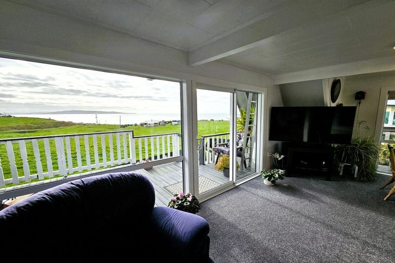 Photo of property in 10 Rimu Street, Kaka Point, Balclutha, 9271