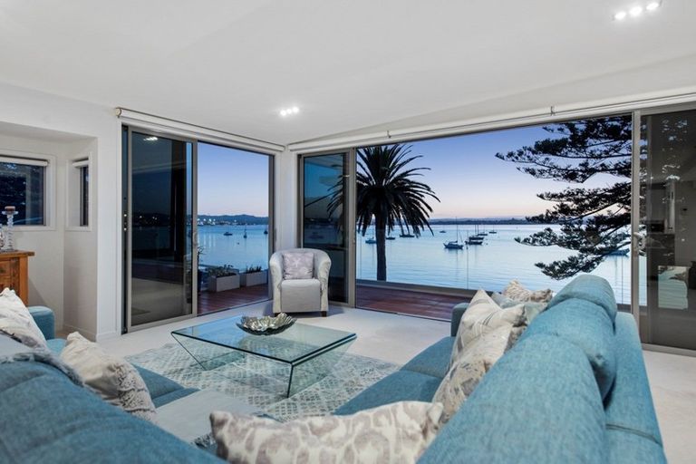Photo of property in 11 The Mall, Mount Maunganui, 3116