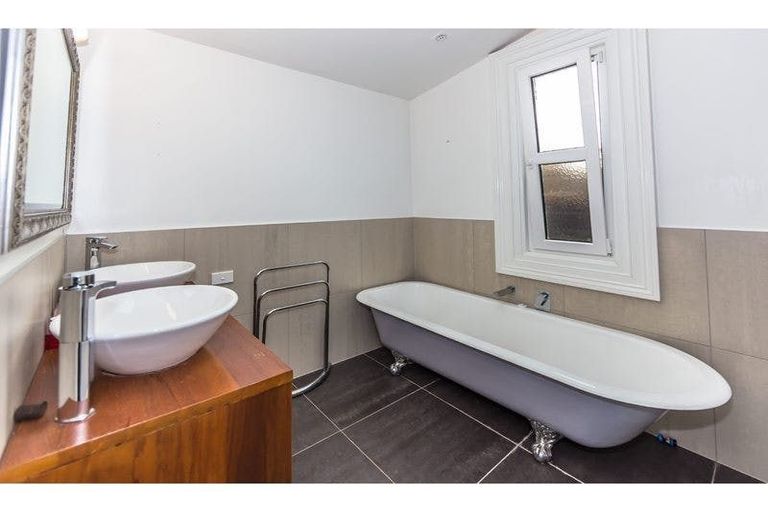 Photo of property in 92 Warrington Street, Mairehau, Christchurch, 8013