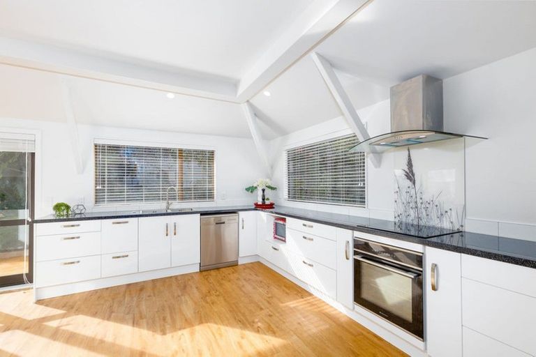 Photo of property in 141 Moana Avenue, Moana, Nelson, 7011
