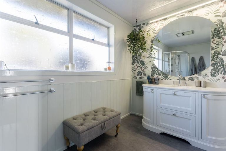 Photo of property in 33 Balfour Crescent, Riverlea, Hamilton, 3216