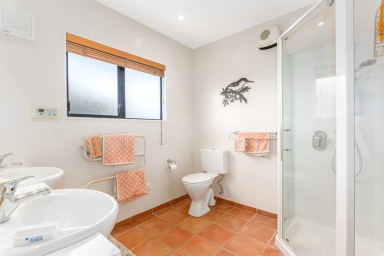 Photo of property in 20 The Masthead, Whitby, Porirua, 5024