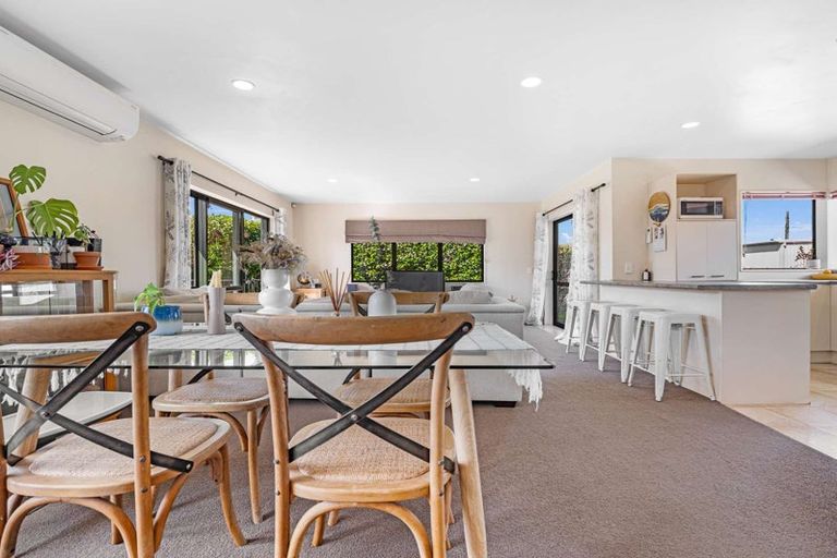 Photo of property in 16a George Crescent, Buckland, Pukekohe, 2677