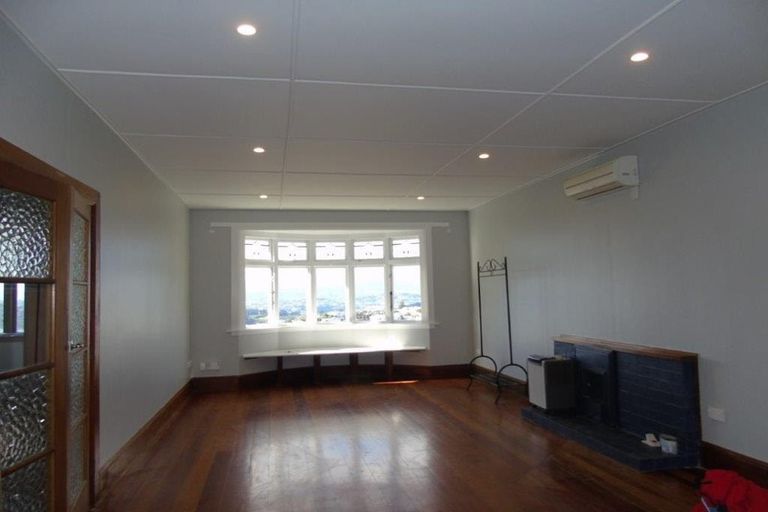 Photo of property in 41 Mitchell Street, Brooklyn, Wellington, 6021