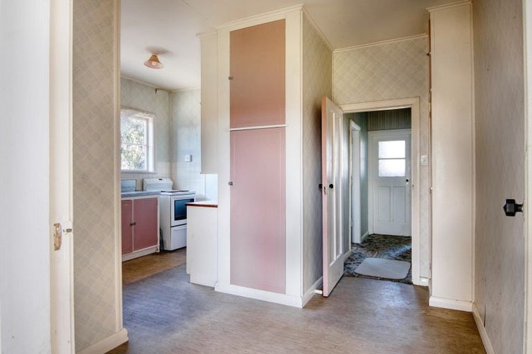 Photo of property in 129 Savage Crescent, West End, Palmerston North, 4412