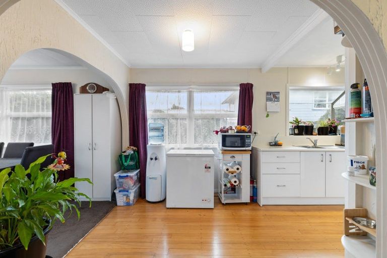 Photo of property in 47 Pohutukawa Drive, Tokoroa, 3420