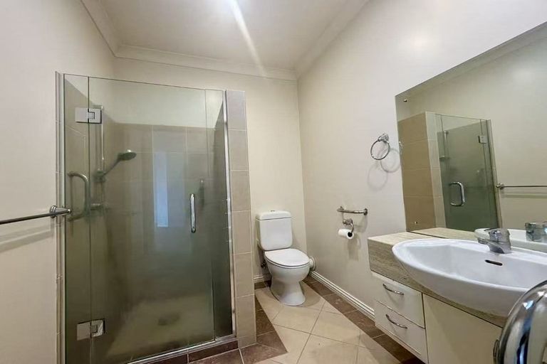 Photo of property in 2b/11 London Street, Hamilton Central, Hamilton, 3204