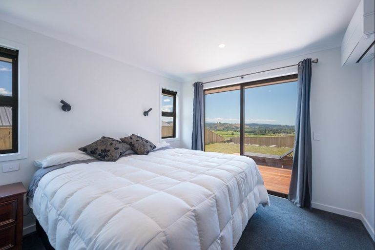 Photo of property in 30 Katania Heights, Brightwater, 7022