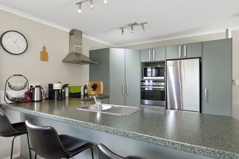 Photo of property in 50a Paritutu Road, Spotswood, New Plymouth, 4310