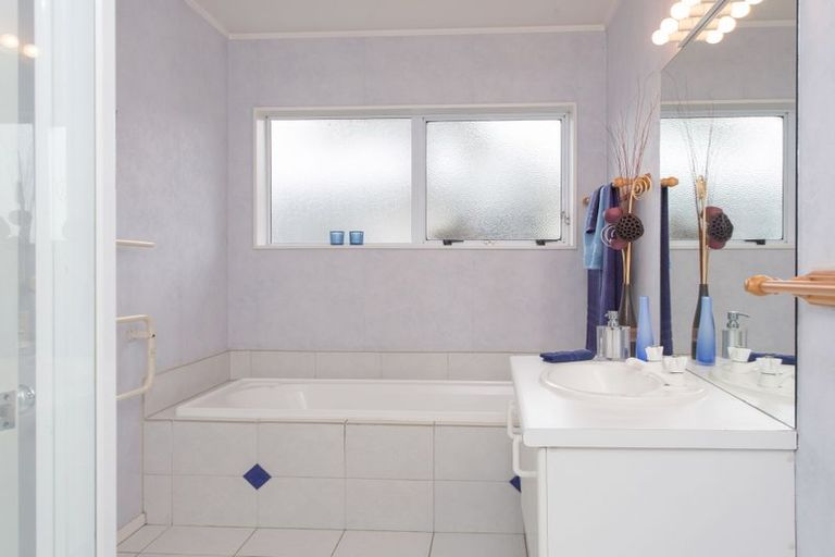 Photo of property in 255 Hobsonville Road, Hobsonville, Auckland, 0618