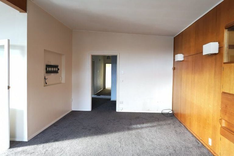 Photo of property in 16a Donald Crescent, Karori, Wellington, 6012