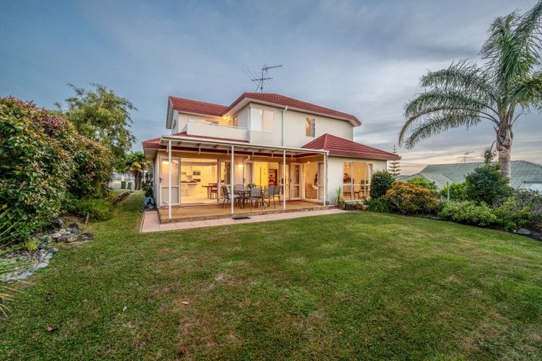 Photo of property in 67 Westerham Drive, Dannemora, Auckland, 2016