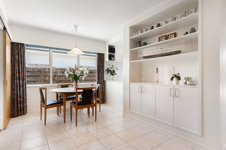 Photo of property in 72 Glenvar Road, Torbay, Auckland, 0630