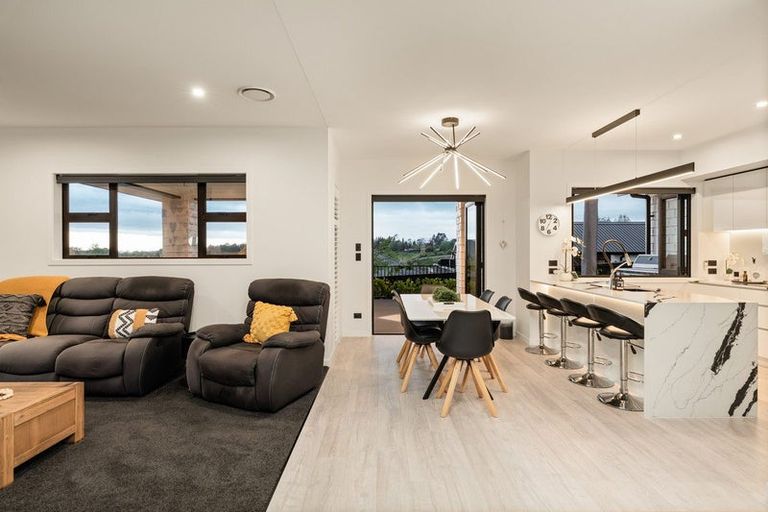 Photo of property in 45 Tamihana Avenue, Pyes Pa, Tauranga, 3112