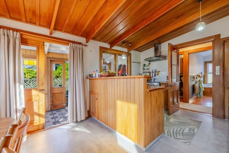 Photo of property in 83 Meeanee Road, Taradale, Napier, 4112