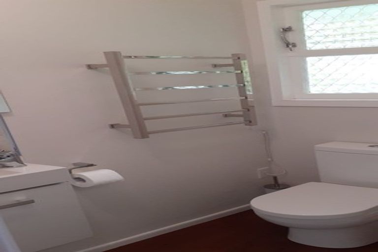 Photo of property in 6 Kerkwall Drive, Naenae, Lower Hutt, 5011