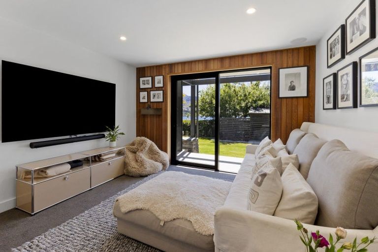 Photo of property in 27 Arrowtn-lke Hayes Road, Lake Hayes, Queenstown, 9371