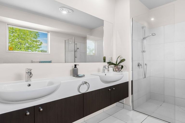 Photo of property in 4 Richard Seddon Drive, Northwood, Christchurch, 8051