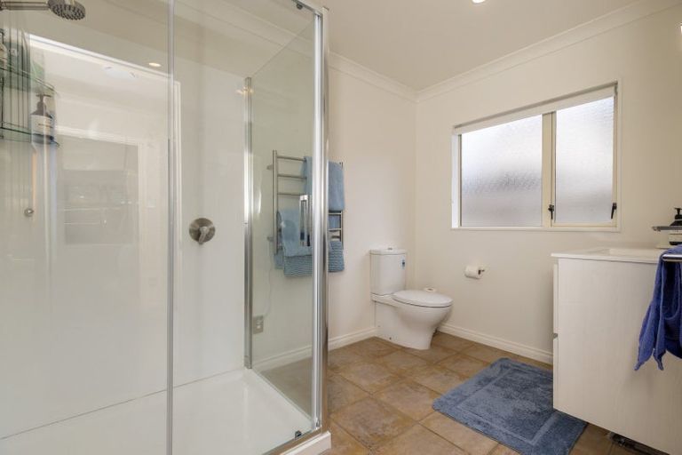 Photo of property in 29 Avion Terrace, Raumati Beach, Paraparaumu, 5032