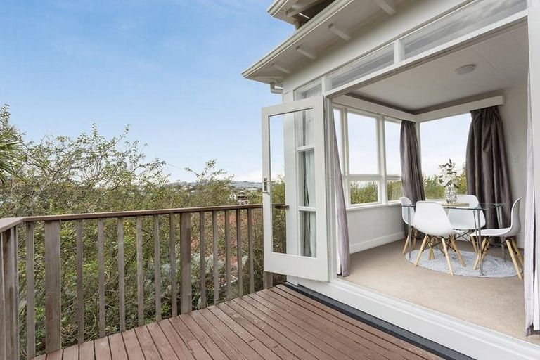 Photo of property in 125 Maryhill Terrace, The Glen, Dunedin, 9011