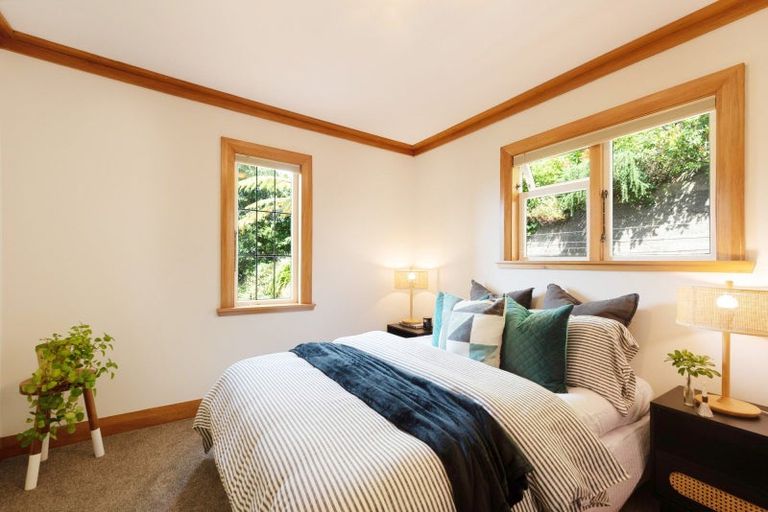 Photo of property in 24 Anne Street, Wadestown, Wellington, 6012