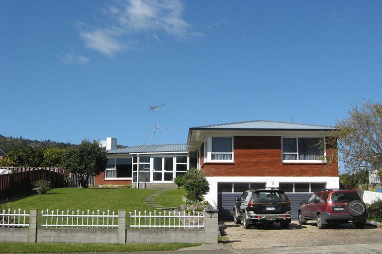Photo of property in 2 Eleanor Place, Whakatane, 3120