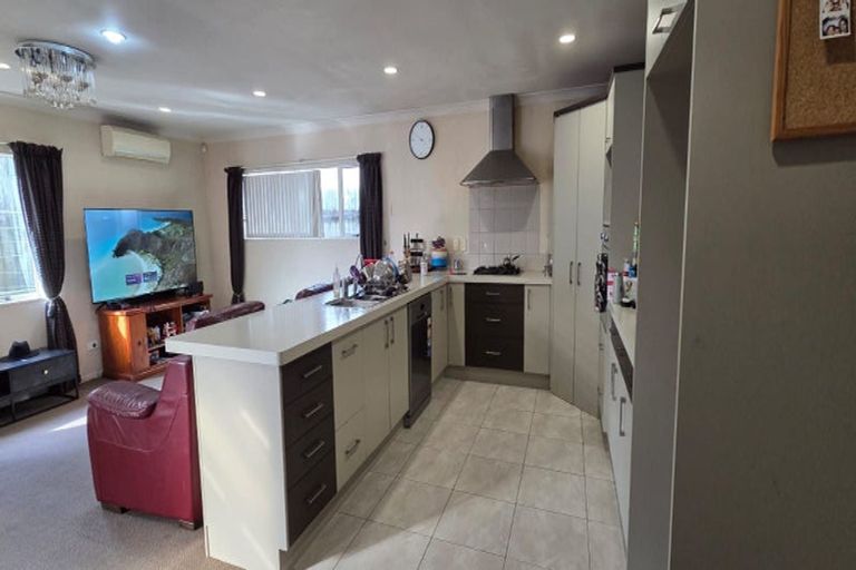 Photo of property in 135 Cyril French Drive, Flat Bush, Auckland, 2016