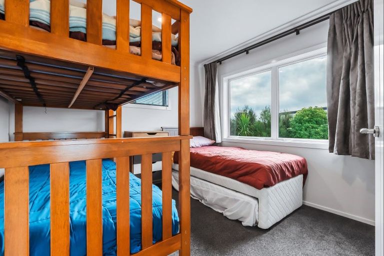 Photo of property in 11 Rangikatea Road, Omori, Turangi, 3381