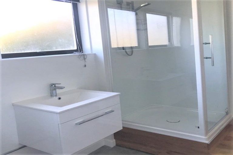 Photo of property in 40 Hindmarsh Street, Johnsonville, Wellington, 6037