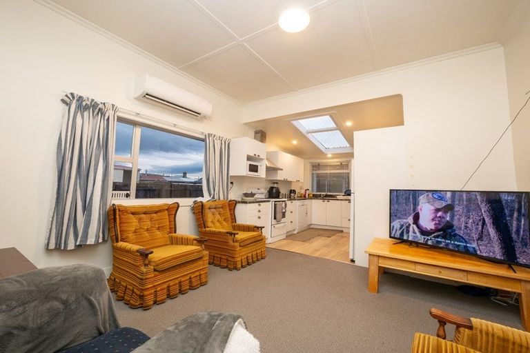 Photo of property in 7 Fawcett Street, South Dunedin, Dunedin, 9012