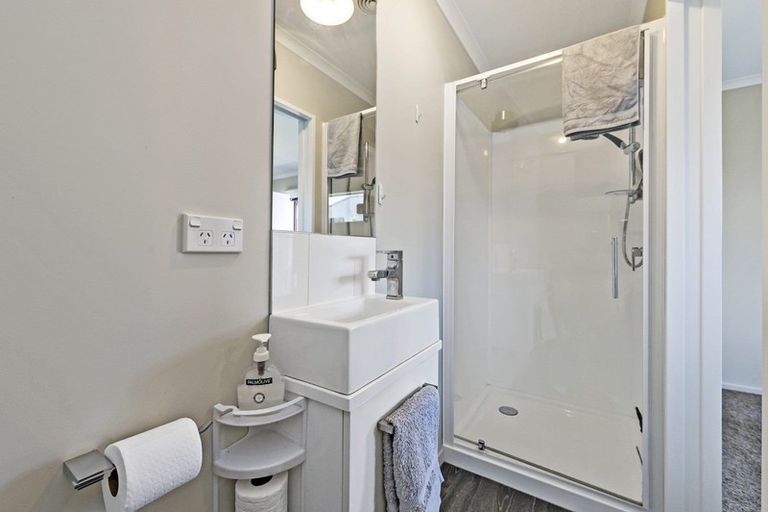 Photo of property in 17b Manor Drive, Rolleston, 7614