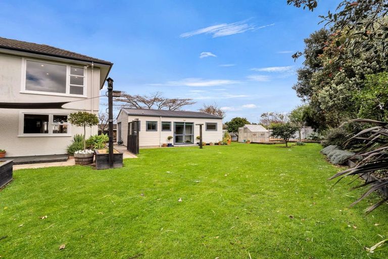 Photo of property in 68 Seddon Street, Takaro, Palmerston North, 4412